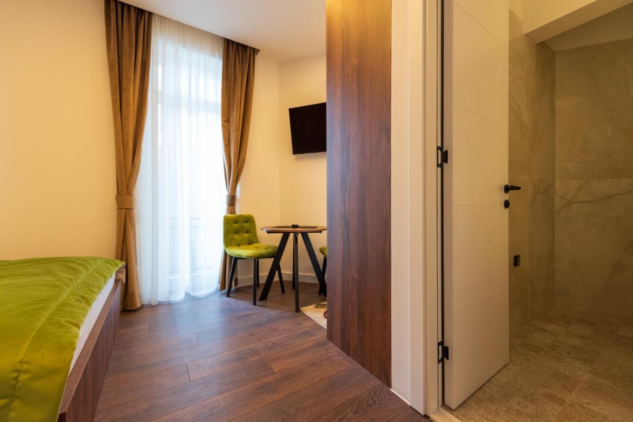 Apartments Emerald Free Garage Parking Sarajevo Ngoại thất bức ảnh