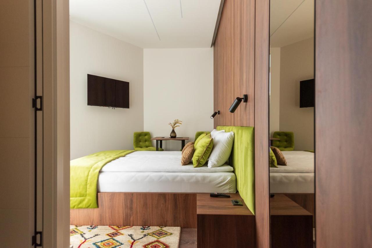 Apartments Emerald Free Garage Parking Sarajevo Ngoại thất bức ảnh