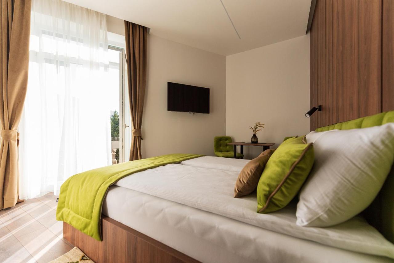 Apartments Emerald Free Garage Parking Sarajevo Ngoại thất bức ảnh