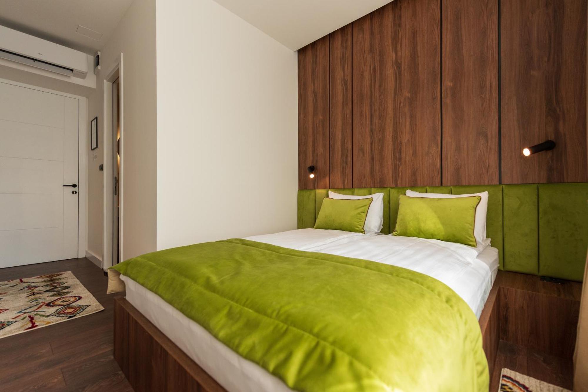 Apartments Emerald Free Garage Parking Sarajevo Ngoại thất bức ảnh